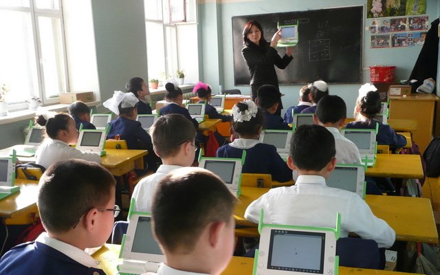 Milli Eğitim kanalları 3: Okulun vedaı