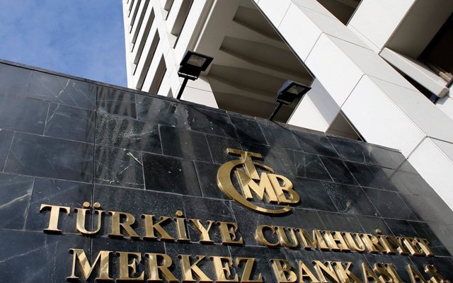 Faizci sistemin merkezde, milletin çevrede olduğu ekonomi sömürücüdür