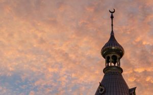 Geliştirip Yüceltecek Olan Halden Şikâyet Edilir Mi?