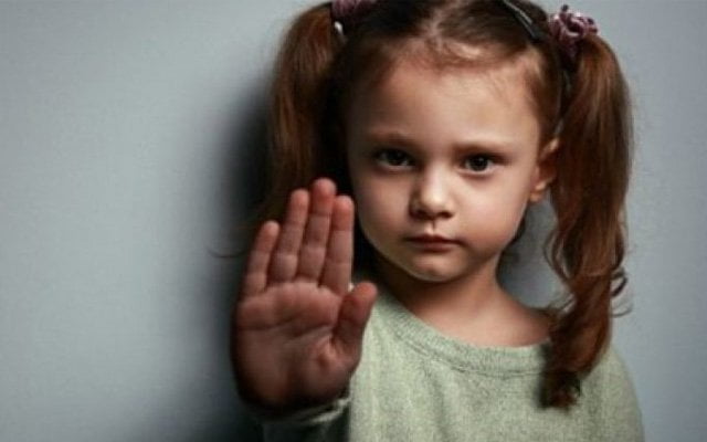 Abla Seni Öpsün, Amca Seni Öpsün