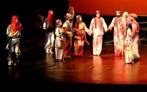 Ahmed-i Hani’nin Kürtçe Olarak Yazdığı İslâmî Eserlerini Türkçeye Kazandırmak Geçmişte Sakıncalıydı