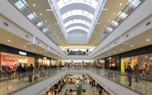 Faydalı yatırımlara odaklanmak gerekiyor