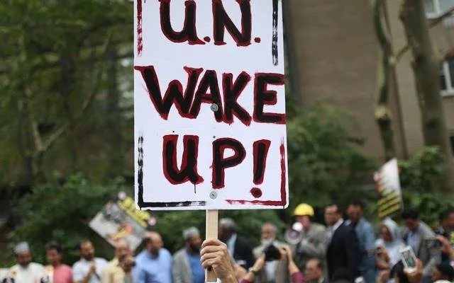 New York’ta Arakan protestosu