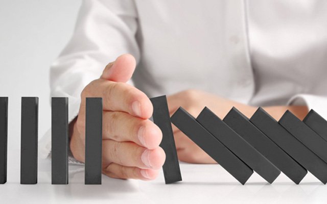 Alada Gezip Yeri Görememek