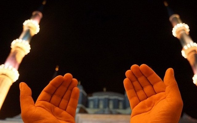 Oruç kâfirlere meydan okumaktır