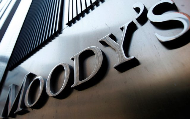 Moody’s: Kur, şirketlerin borcunu artırdı