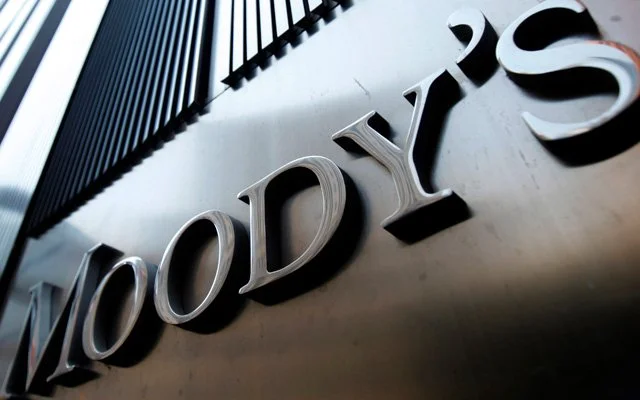 Moody’s: Kur, şirketlerin borcunu artırdı