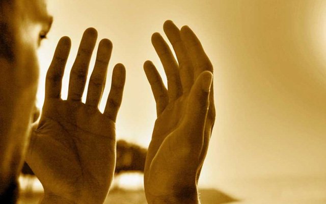 Allahım! Affedicisin bizi de affet