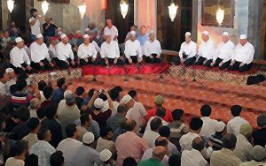 Türkiye’de ortalama bir dindarın hayatı?!