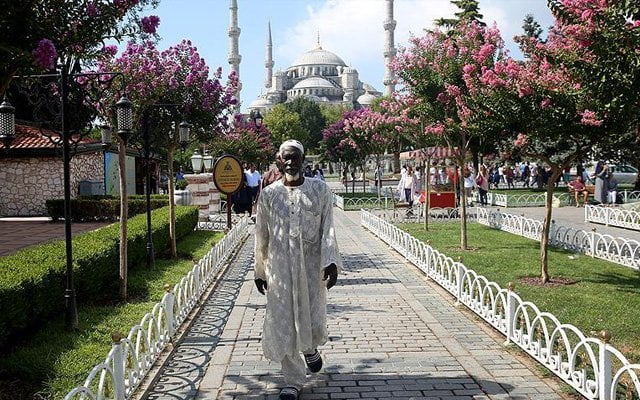 Hac hayaline kavuşacak Ganalı Abdullah, İstanbul’a geldi
