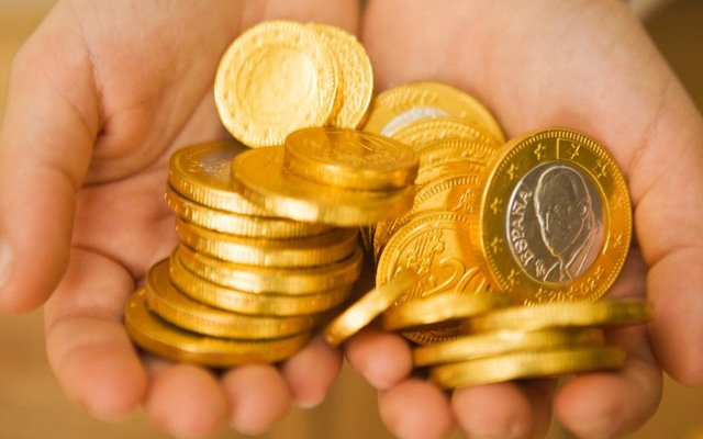 Dünden Bugüne Yoksullukla Ve Zenginlikle İmtihan Olmak