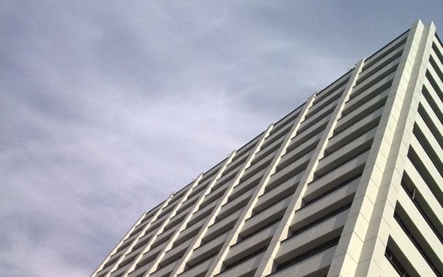 Merkez bankasının ordudan güçlü olması gerekir