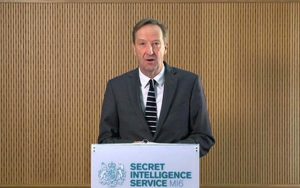 MI6 Şefi: Düşmanlarımızın davranışlarını değiştirebilecek adımları atmak mecburiyetindeyiz