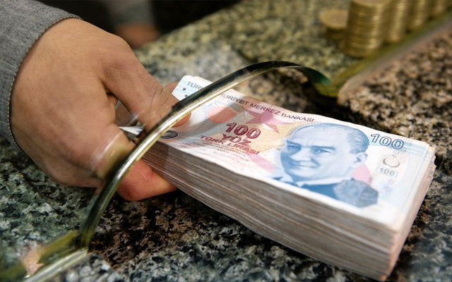 Ekonomide Aynı Tas Aynı Hamam