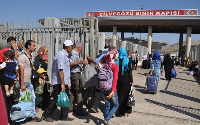 Suriyeliler Türk vatandaşı oldu