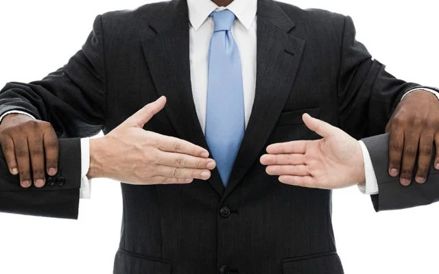 Siyasi Farklılığımız, Üst Kimliğimize Zarar Vermemelidir