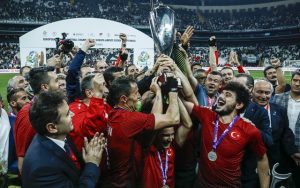 Ampüte milliler övünç vermemelidir