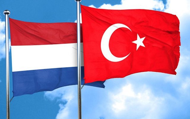 Türkiye ile Hollanda arasındaki gerginlik tırmanıyor