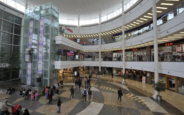 Londra’da 42 AVM varken İstanbul’da 120 AVM var