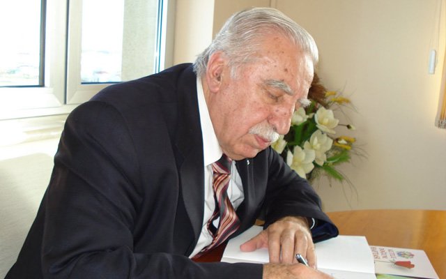 Nevzat Yalçıntaş hocamız unutulmadı