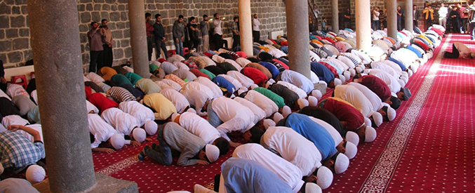 Namaz Koruyan, Aklayan ve Geliştiren İbadettir