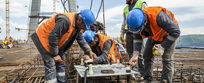 İnsanların Onurlarını Çiğneyip Mallarını Sömürenler Cehennemliktirler III