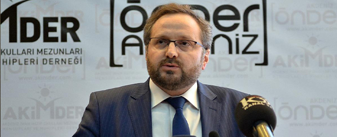 Selim ARGUN: Akademisyenlik Âlimlik Değildir