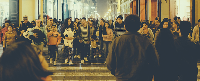 Nefsimizi ve İnsanları Hatasız Görmemeliyiz