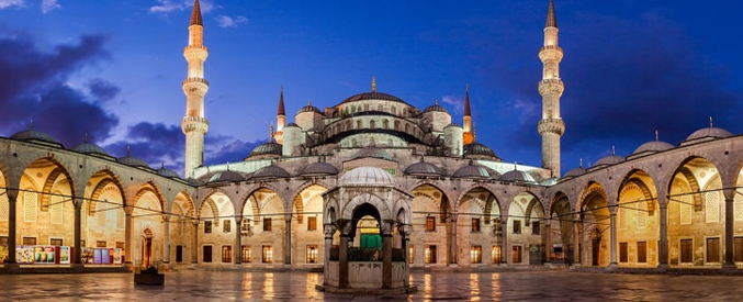 Her Gecemiz Berat Gecesidir