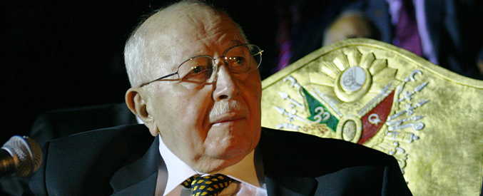Bir Devre Damgasını Vuran Erbakan