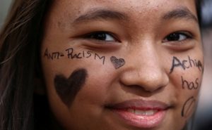 İngiltere’de Azınlıklar Korku Içinde