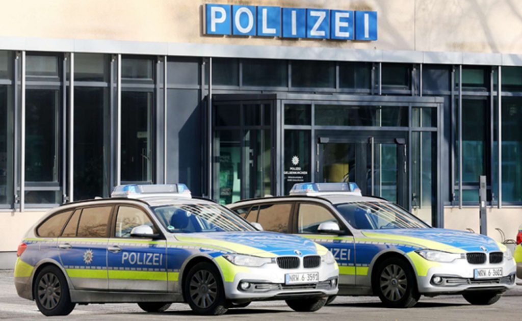 Alman Polis Otomobile Zarar Verdi Diye Türkü Öldürdü