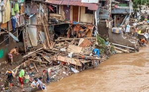 Endonezya: Başkent Çevresindeki Selde Büyük Can Kaybı