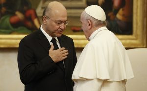 Papa’dan Amerika’ya: Irak’a Saygı Göster