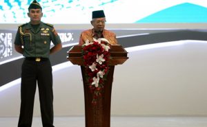 Dosya: Şeriat Ekonomisi ve Endonezya Demokrasisi