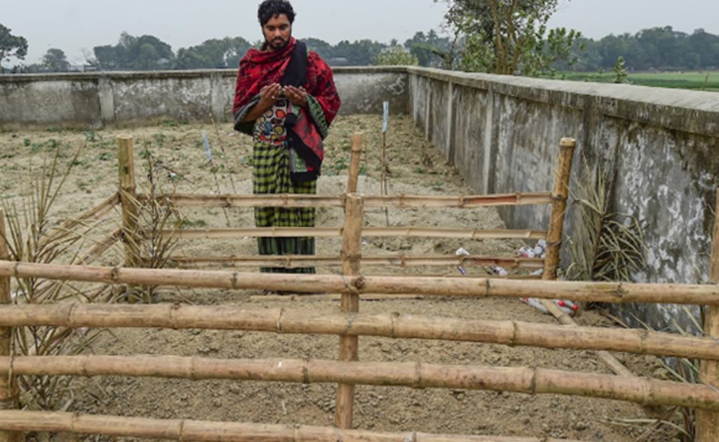 Bangladeş’te Fahişeye Cenaze Namazı Tepkisi