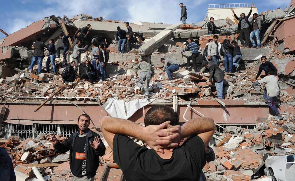 Depremlerin Günahlarla İlişkisi Var mıdır?