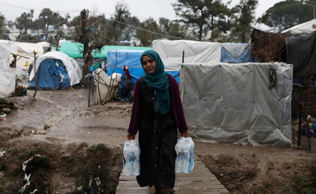 Yunanistan: Türkiye’ye 10.000 Göçmen Geri Yollarız
