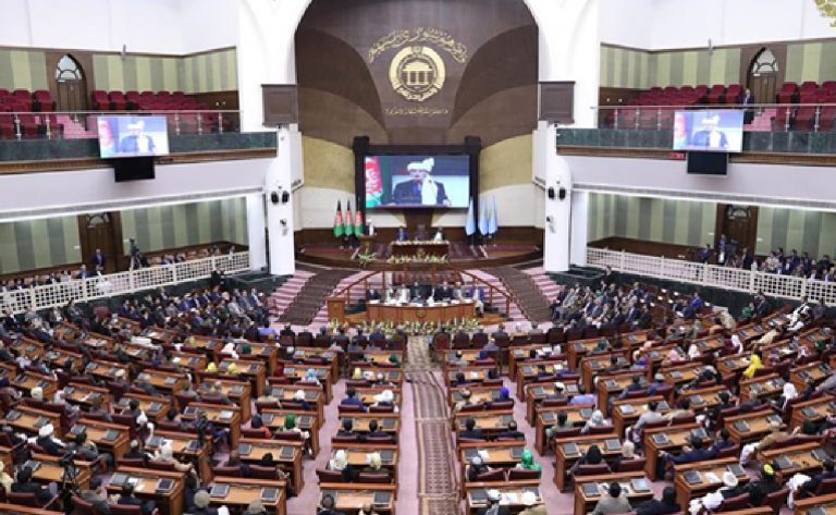Afganistan: Paralel Cumhurbaşkanı Yeminleri