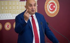 Siyasetçilerin Dili Bozulursa…