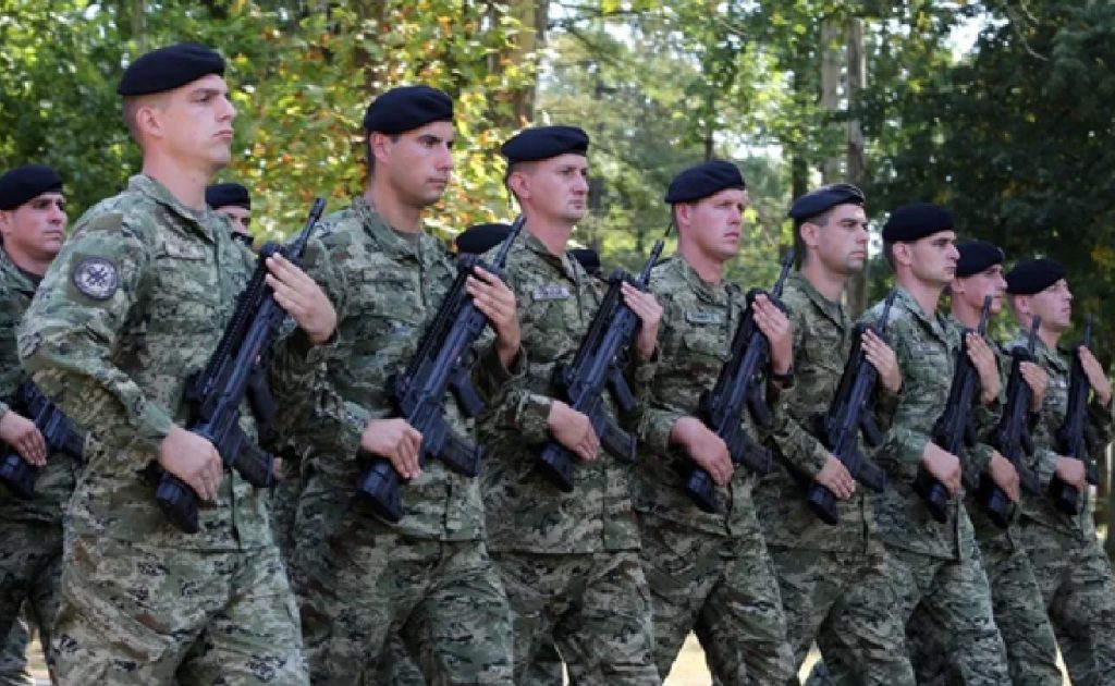 Hırvatistan Göçmen Durdurma Ordusu Kuruyor