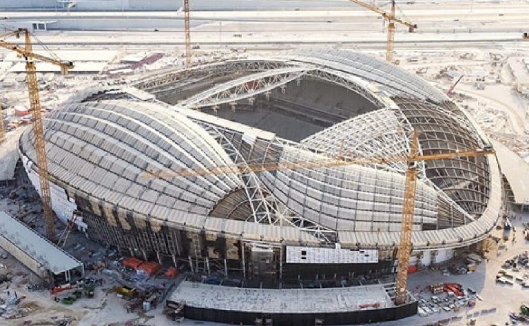 Katar: Korona’ya Rağmen Dünya Kupası İnşaatına Devam