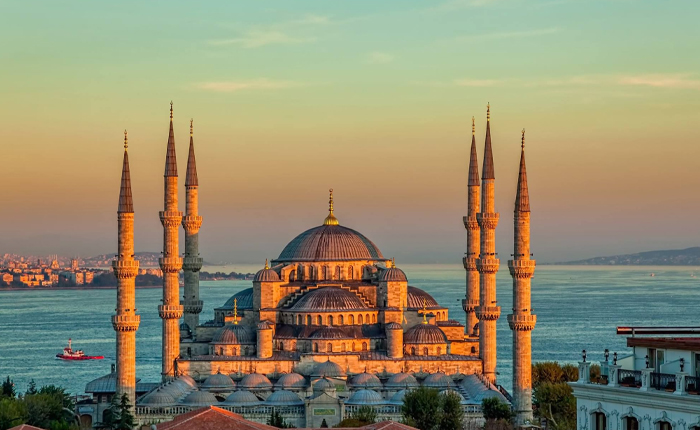 Allah Buyuruyor: “Allah’a Kaçın!”