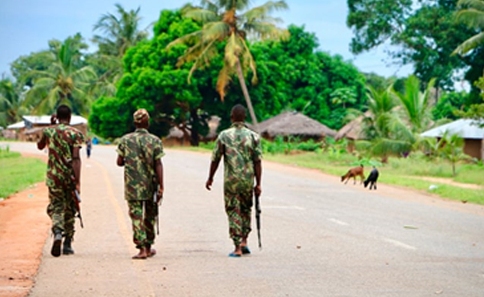 Gözlemciler: Myanmar Şefkat Hamleleri Göz Boyama