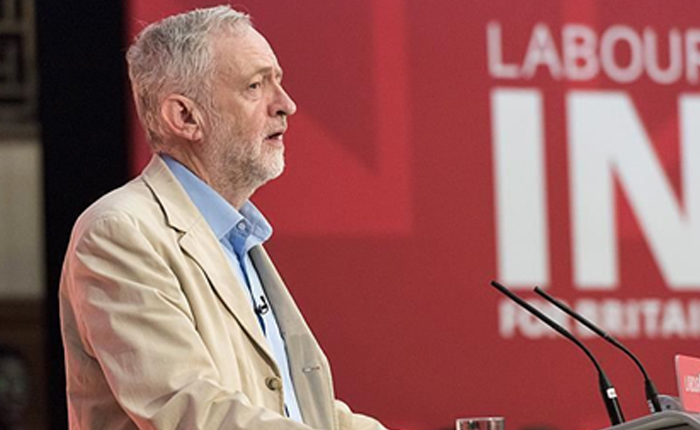 İşçi Partisi’nin Irkçı Yazışmaları İngiltere’yi Salladı