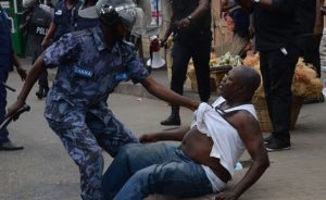 Nijerya’da Sokağa Çıkma Yasağı İhlaline Ölüm Cezası