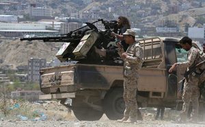 Yemen: Suud Destekli Güçler BAE Müttefiklerini Adadan Attı