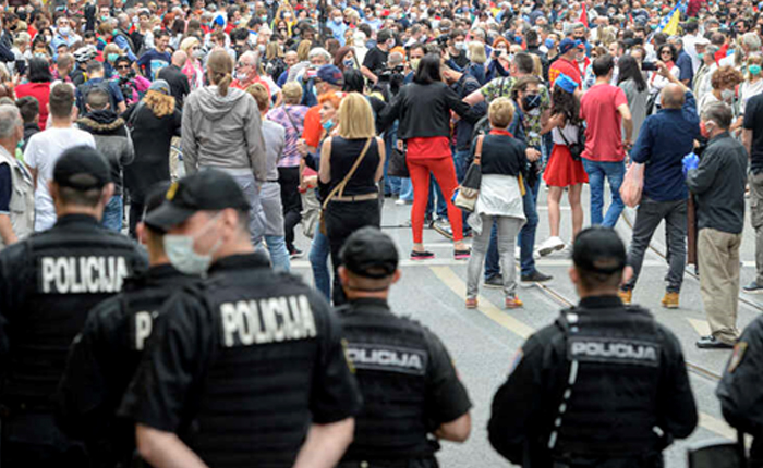Bosna: Hırvat Nazi Askerlerinin Anılmasına Protesto