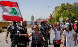 Lübnan Başbakanından Kıtlık Uyarısı