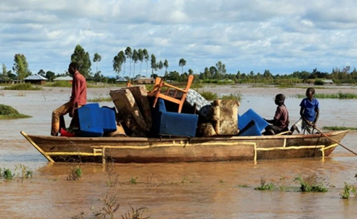 Somali, Kenya, Ruanda Ölümcül Seller Altında